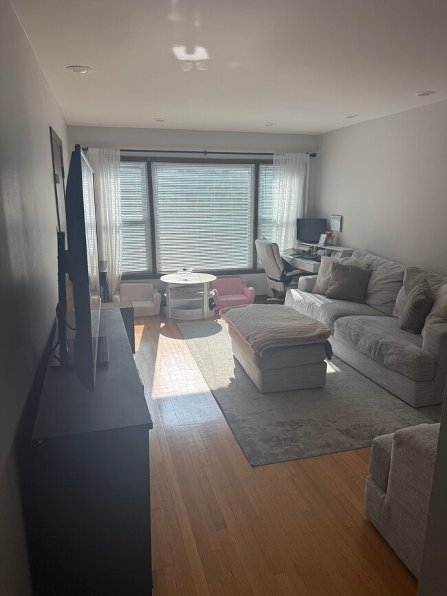Photo - 3734 Ridgeland Ave Unidad 1