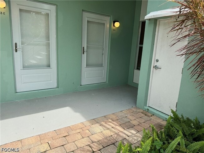 Photo - 3225 E Riverside Dr Unidad 54E