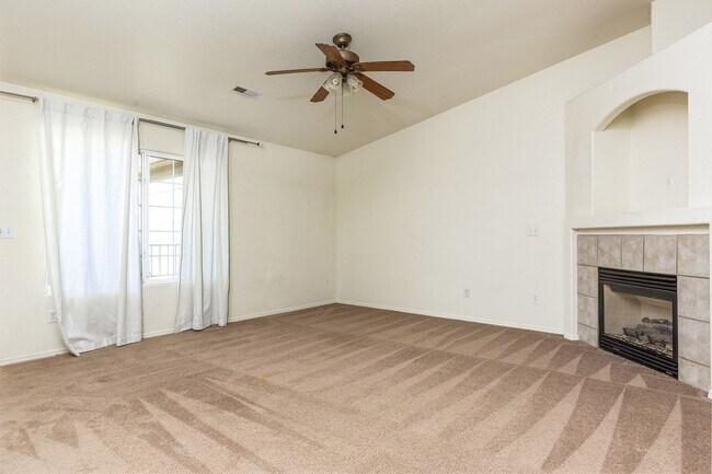 4822 Rusty Nail Point Unidad 4822 Rusty Nail Pt #202