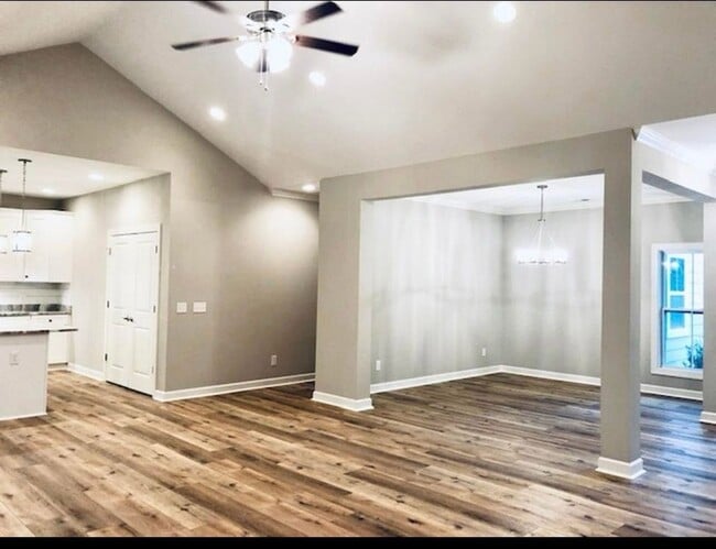 Photo - Stunning Home in Rose Hill! $1,000 October...