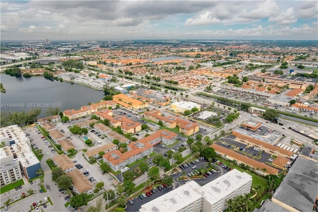 Photo - 120 Royal Palm Rd Unit 315