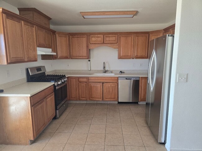 Photo - Spacious 4bed, 2bath home