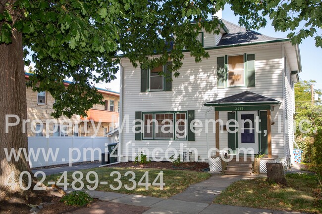 3 Bedroom 1.5 Bath Charming Home - 3 Bedroom 1.5 Bath Charming Home