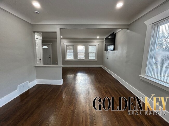 Building Photo - 2958-2960 Kendall St. Detroit, MI 48238 Unit 2958 Kendall - Upper