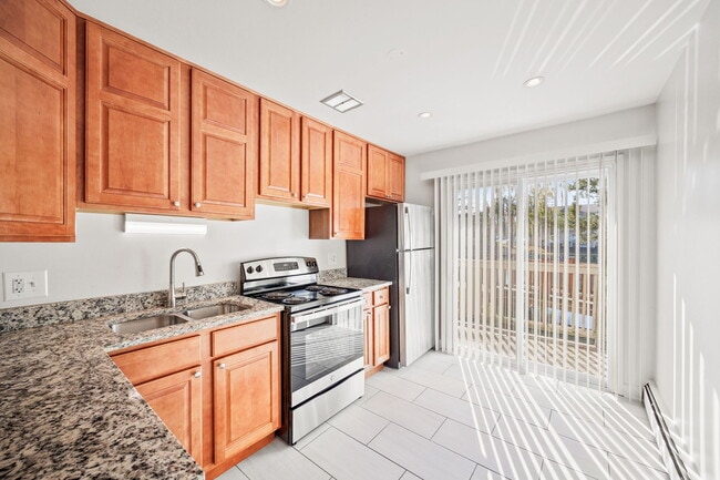 Building Photo - Natural Falls Resort Apartments