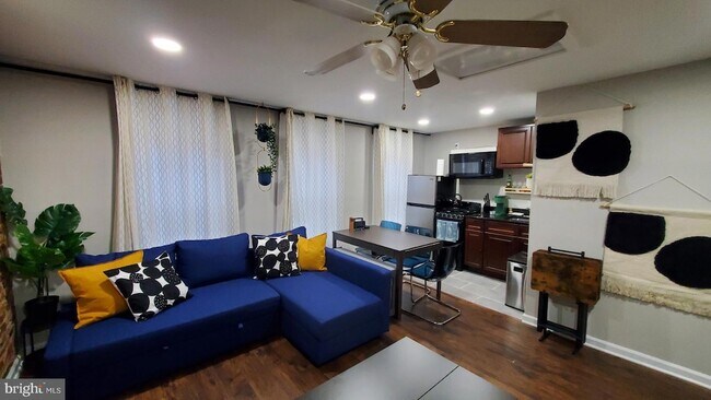 Photo - 244 S Exeter St