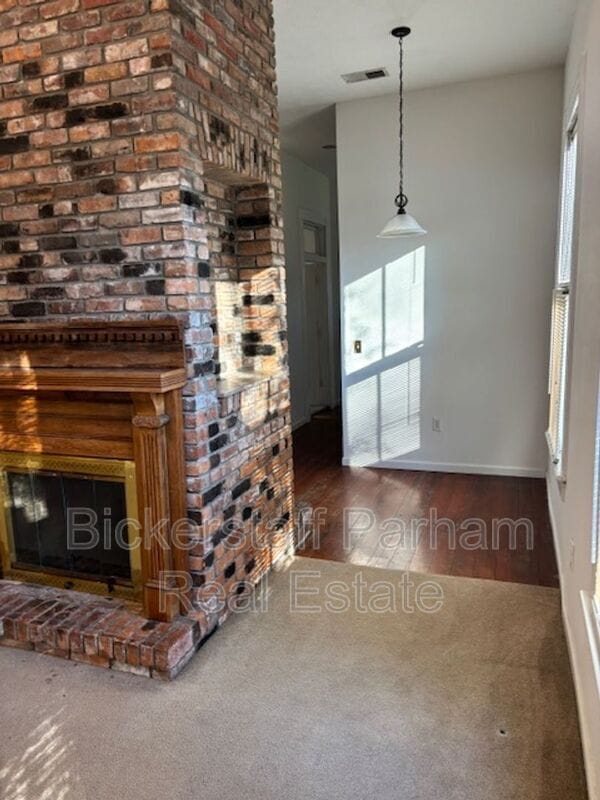 Photo - 213 Chapel St