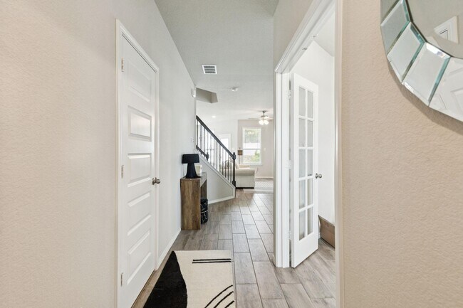 Photo - 8982 Delway Dr