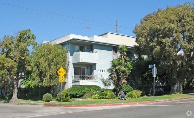 Photo - LUXURY LIVING AT AN AFFORDABLE PRICE