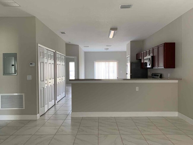 Photo - 784 Platypus Ct