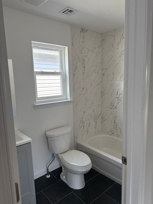 Photo - 224 S 6th St