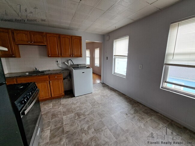 Photo - 50 Clark St Unit 3