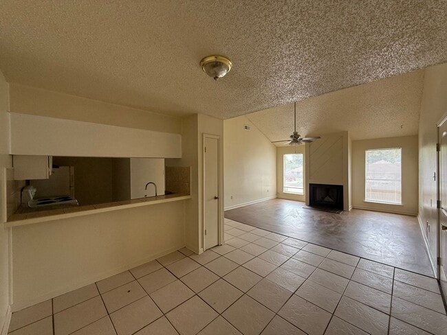 Building Photo - 9018 GSRI Ave Unit 9018-3