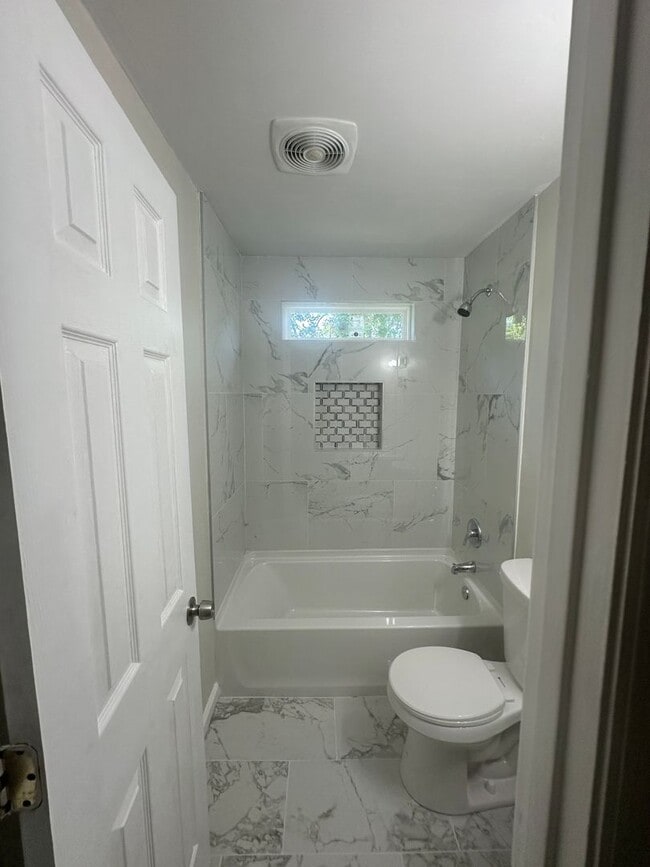 Photo - Charming home Close to VSU