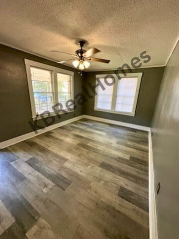 Photo - 772 Kippley St House