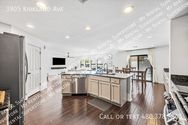 Photo - 3905 Kirkland Ave