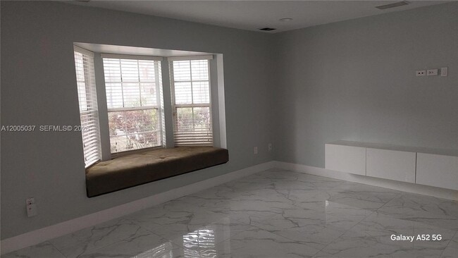 Photo - 14631 SW 122nd Pl