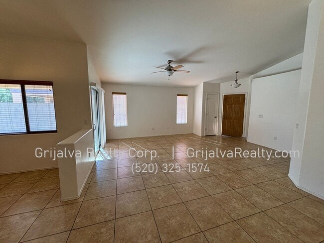Photo - Beautiful 3 BR House in Gated Community (I...