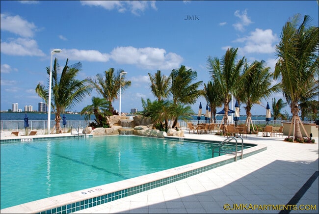 Photo - 230 US 1 Unidad Island Style Property