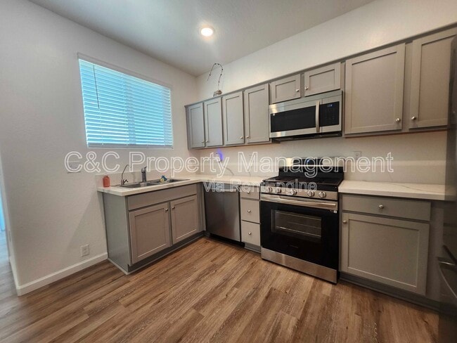 Photo - 1066 Buena Vis Ln