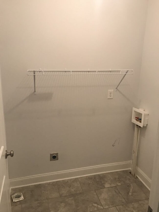 Photo - 2 Bed & 2 Bath in Old Hickory