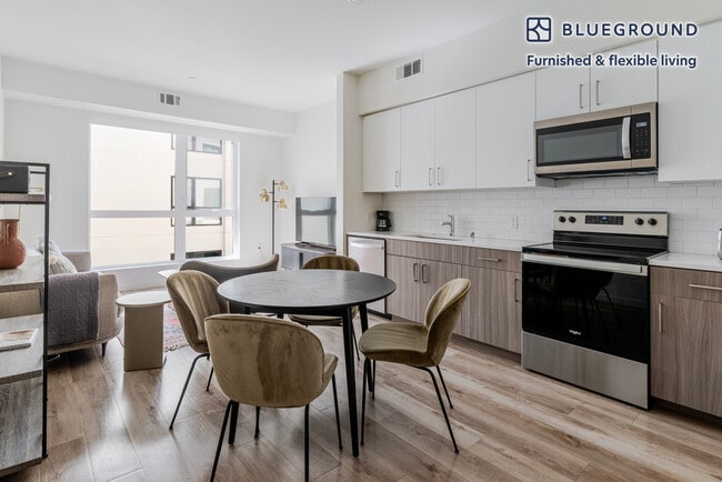 Photo - 22271 Foothill Blvd Unidad SI FL4-ID1702