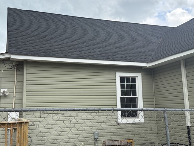 Photo - 307 E Pembroke Ave