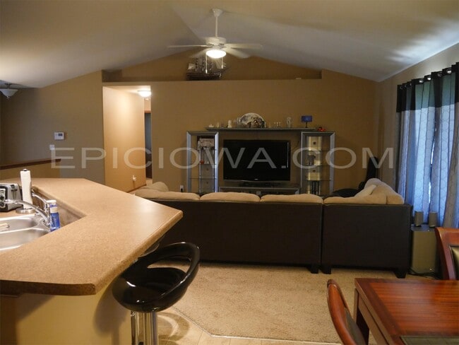 Photo - 1975 49th St House