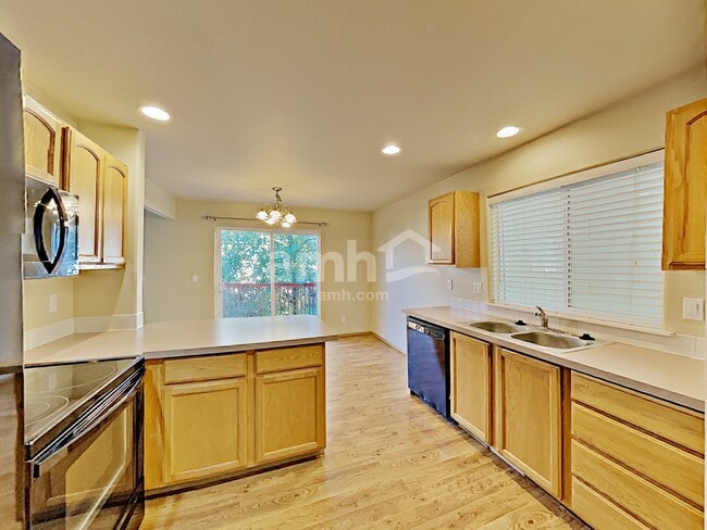 Photo - 16010 89th Ave E