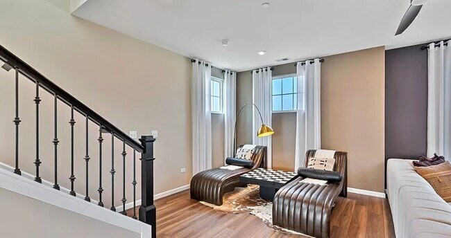 Photo - 2635 Lohan Way