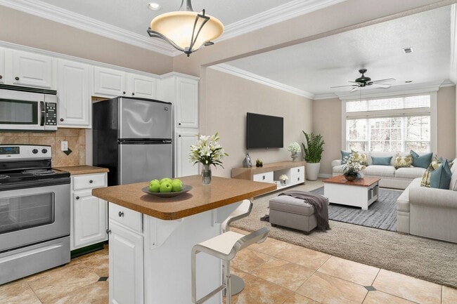 Building Photo - At Last, This Is What You've Been Searching For!!! Unit 1400-4