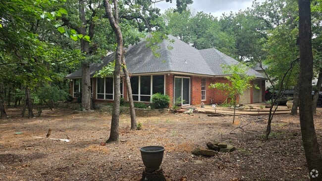 Building Photo - 500 Brooks Ct Rental