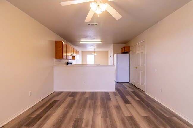 Photo - 3409 Toledo Dr