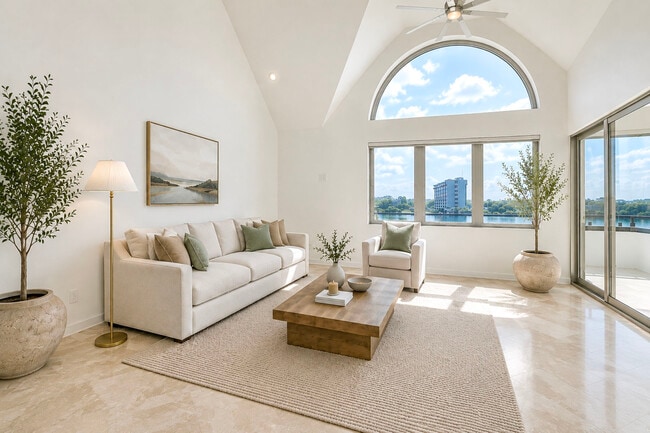 Photo - 941 Seddon Cove Way