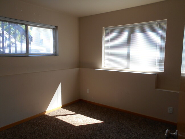 Photo - 919 24th St Unidad 923