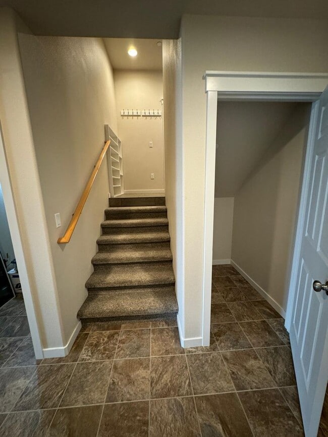 Photo - Spacious Duplex in Badger Mountain South