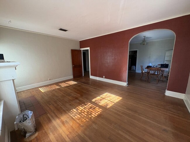 Photo - 4739 Astral St