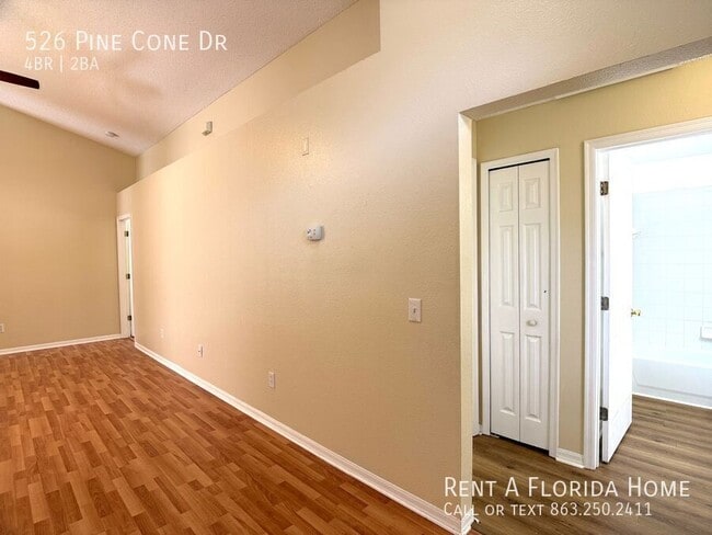 Photo - 526 Pine Cone Dr