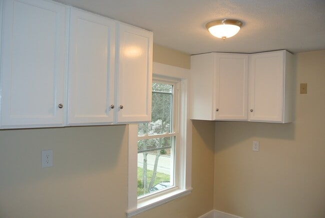 Photo - 68 High St Unit 2