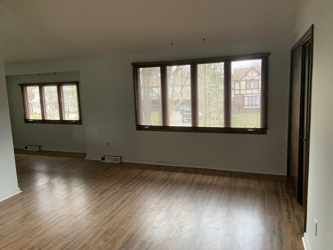 Master Bedroom - 70 Twilight Ln Unit 2026-37