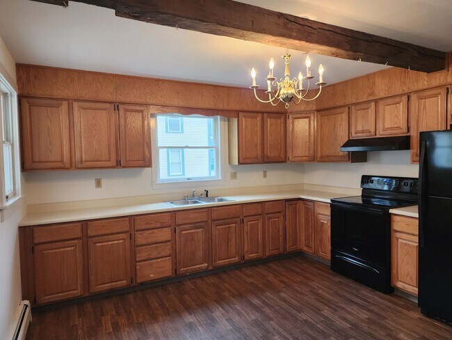 Photo - 73 Pleasant St Unit 1