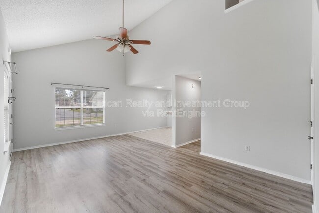 Photo - 1839 Sod Dr