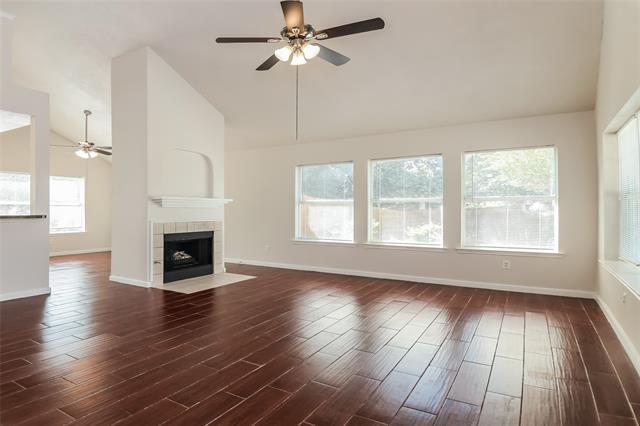 Photo - 4602 Lee Hutson Ln