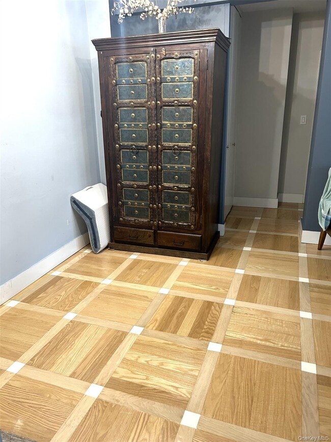 Photo - 89-15 Parsons Blvd Unidad 9