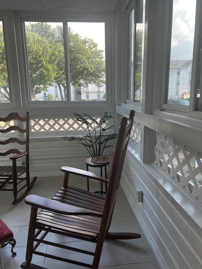 Photo - 175 Atlantic Ave Unidad #A