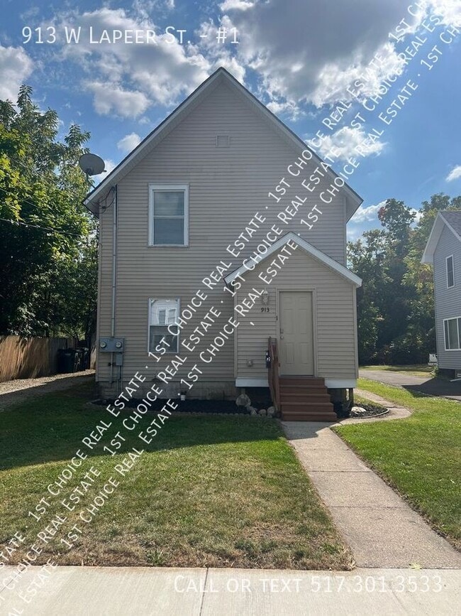 Photo - 913 W Lapeer St
