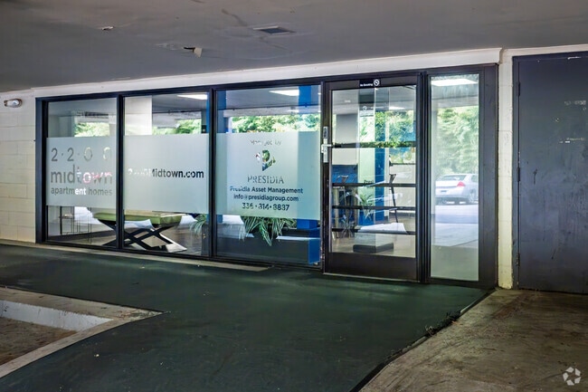 Entrance - 2200 Midtown