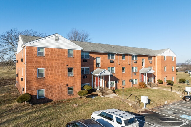 Mark Twain Apartments
