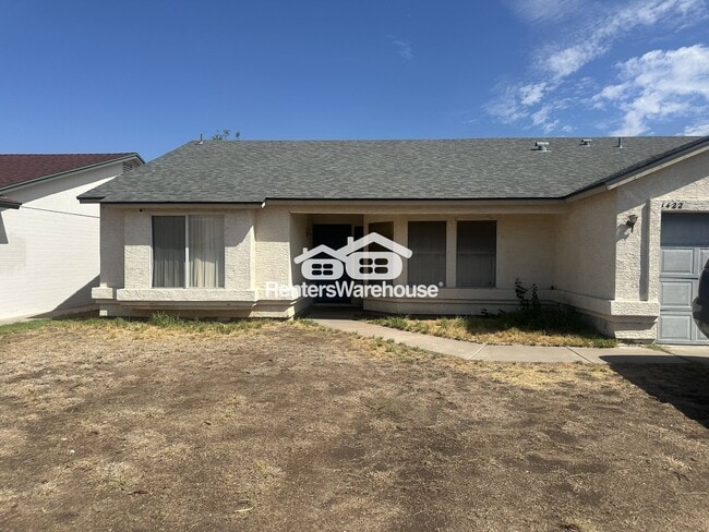 Photo - 1422 E Carson Rd House