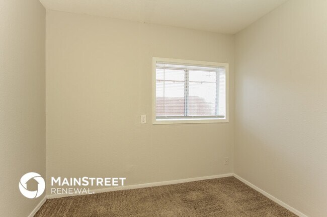 Photo - 2534 N 51st Dr